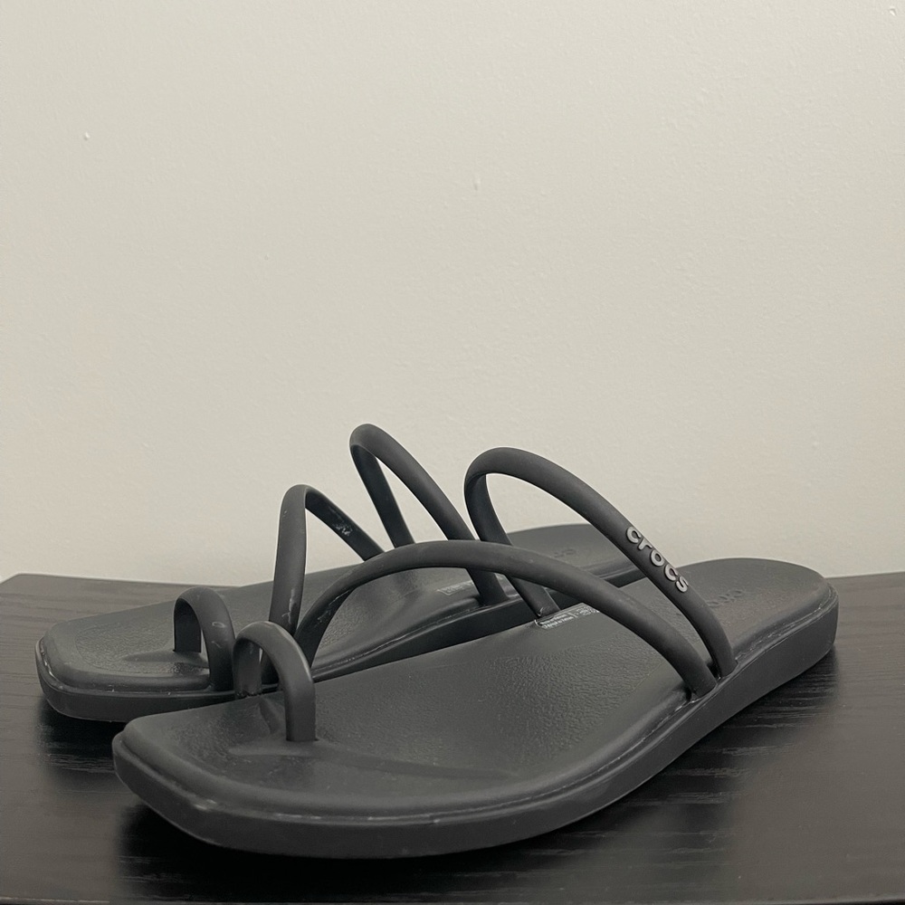 Women’s Crocs Toe Loop Sandel